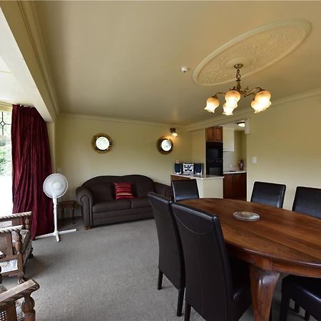 Woodlyn Park Motel Waitomo Caves Esterno foto
