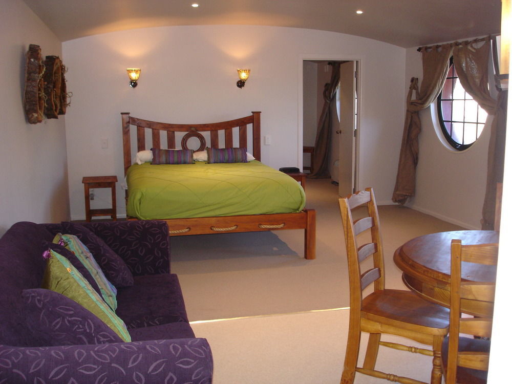 Woodlyn Park Motel Waitomo Caves Esterno foto